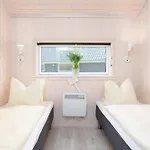 2 Sea C 94 Hébergement de vacances *
